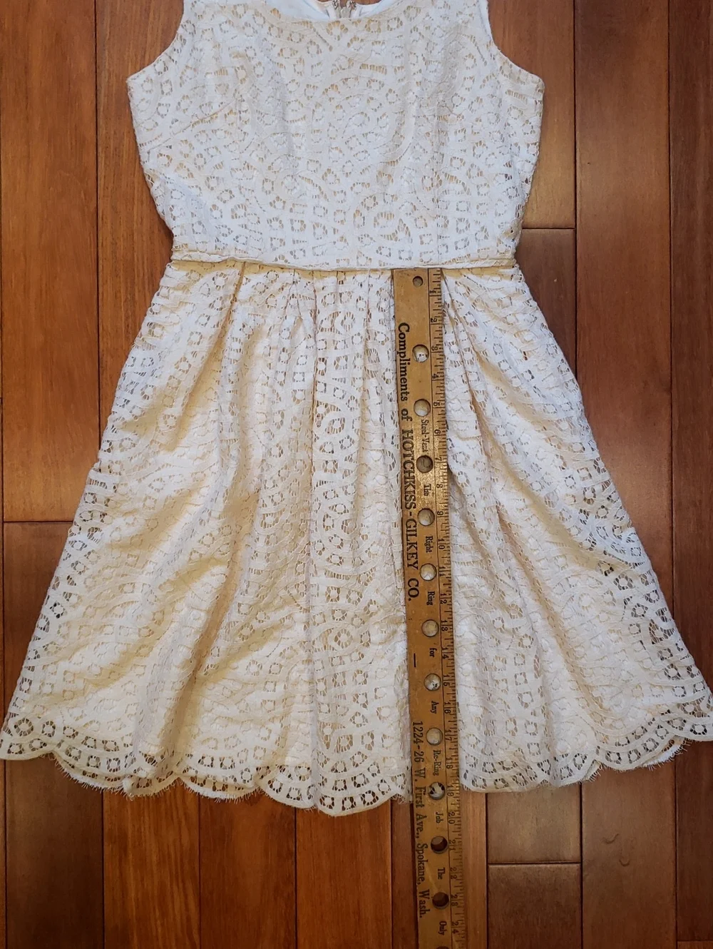 J. Crew brand Cream Sleeveless Lace Fat and Flare Dress. Women's size 0